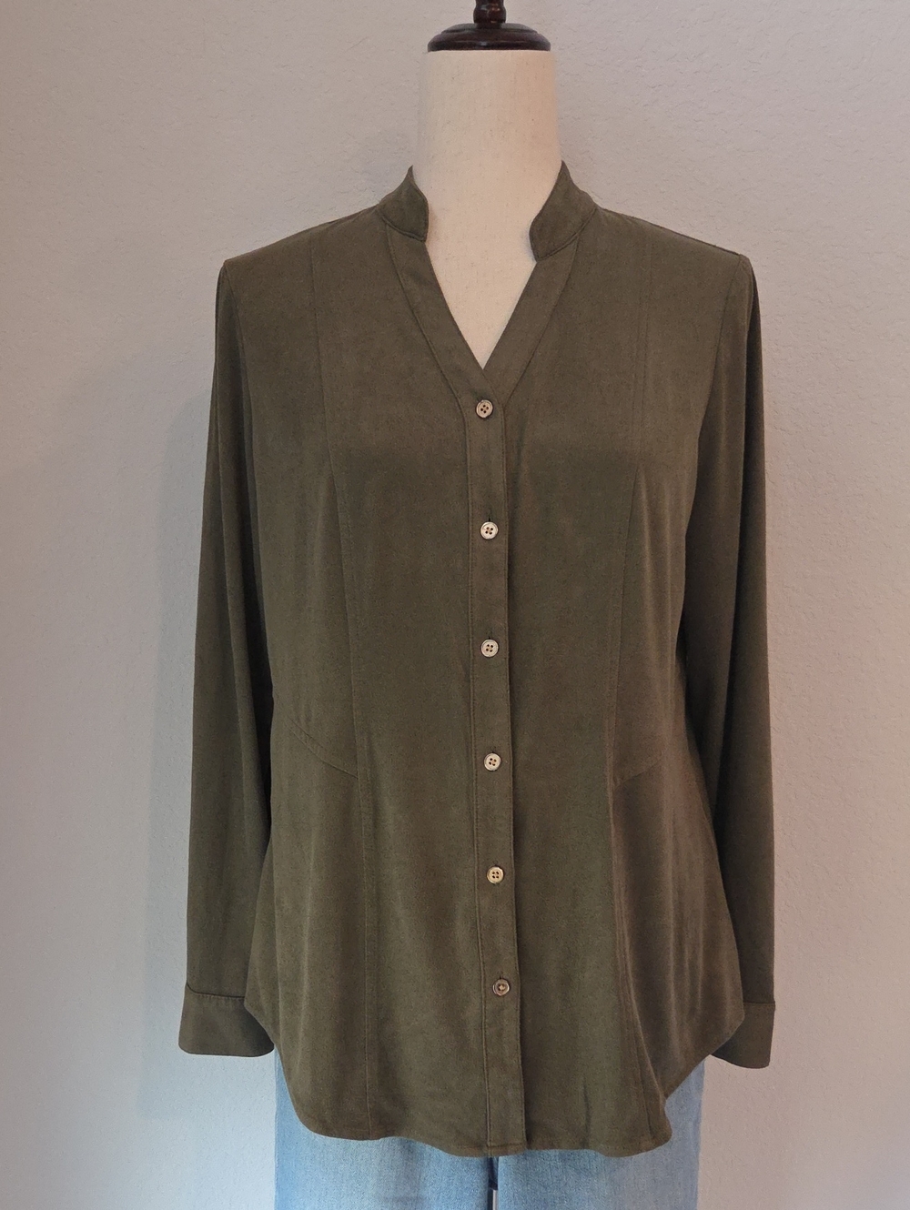 Chico's Olive Green Button-Front Mandarin Collar Blouse